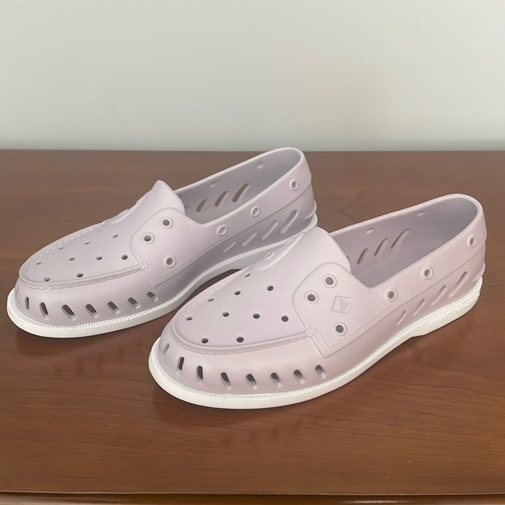 Sperry - Women's Authentic Original 2-Eye Float Shoes New with tag